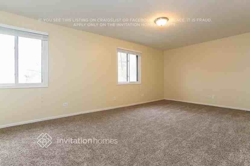 5138 Riverside Dr - Photo 4 of 13