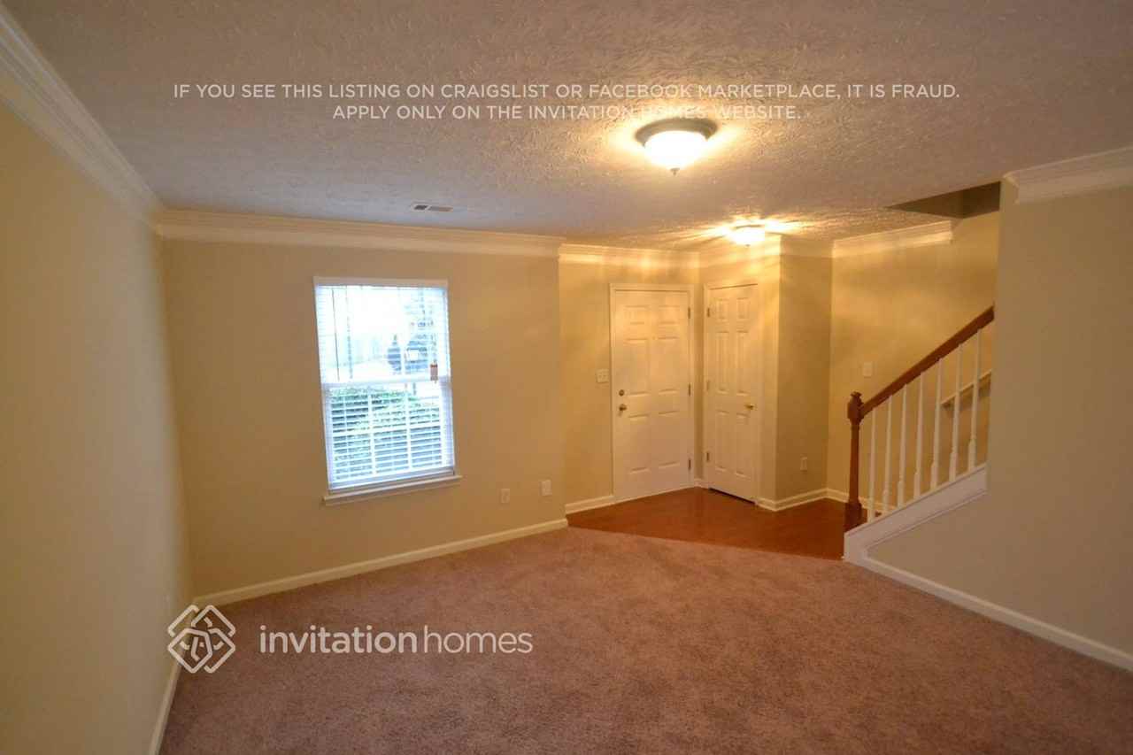 978 Winding Down Way - Photo 2 of 12
