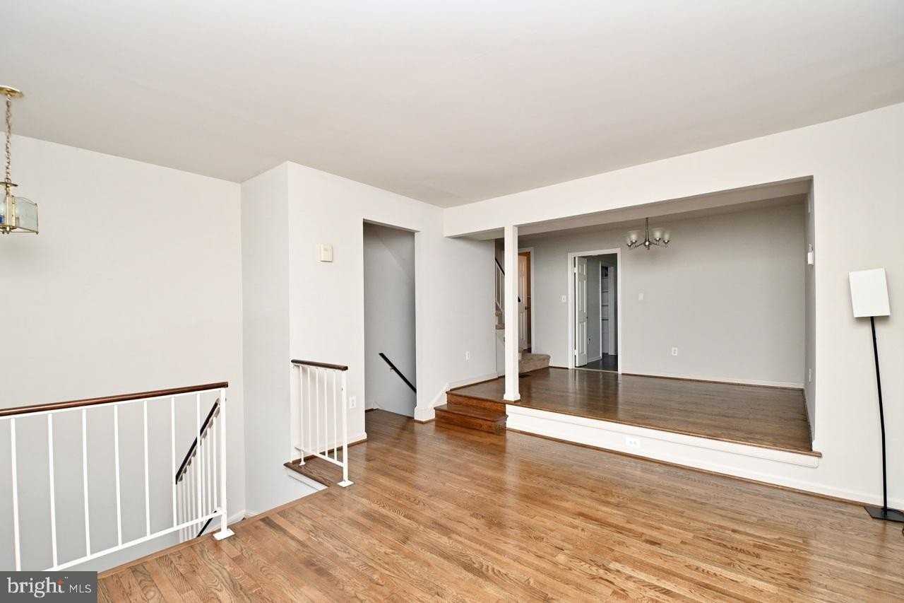 3804 Brighton Ct - Photo 5 of 33