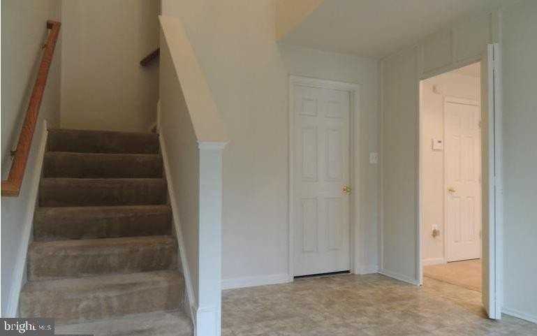 1124 Hampton St - Photo 4 of 20