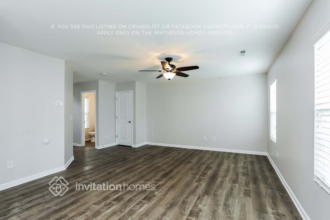 1601 Moineau Ln - Photo 2 of 23