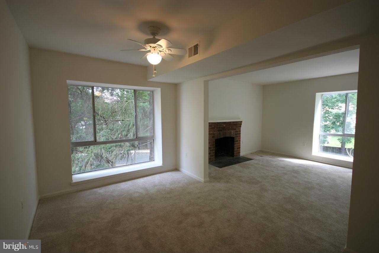 3722 Persimmon Cir - Photo 7 of 23