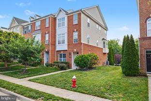 23108 Sunbury St - Photo 1 of 1