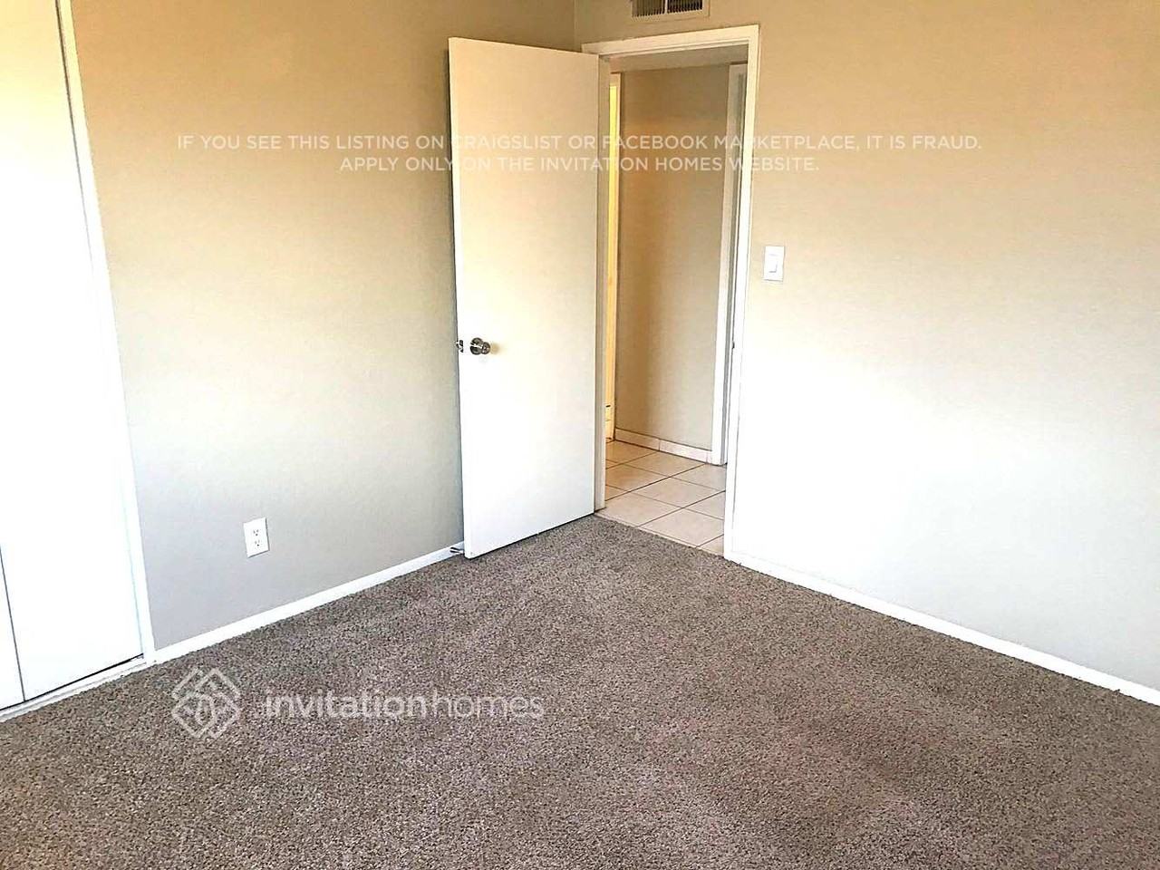 3808 W Glendale Ave - Photo 7 of 12