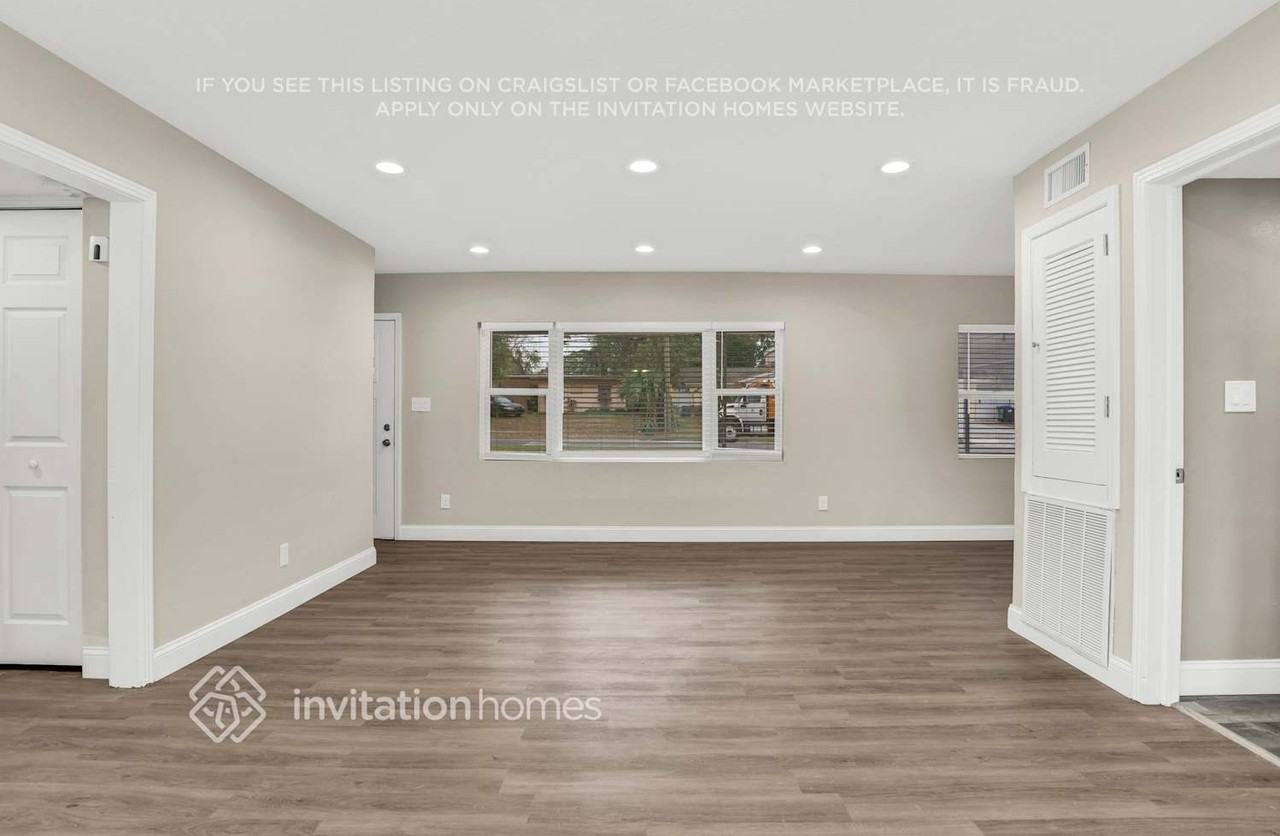 6825 Ambassador Dr - Photo 2 of 20
