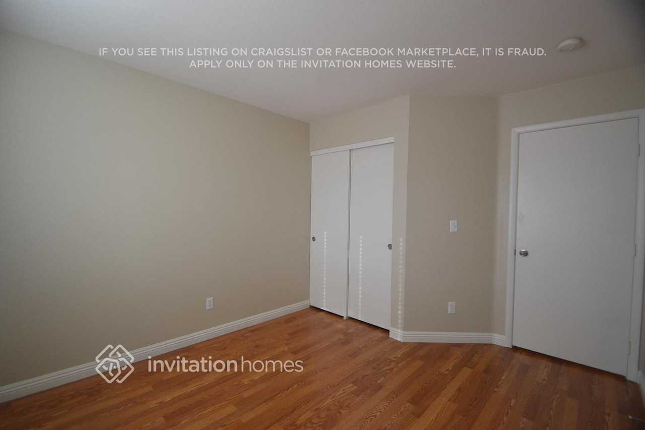 8607 Shady Pines Dr - Photo 4 of 10