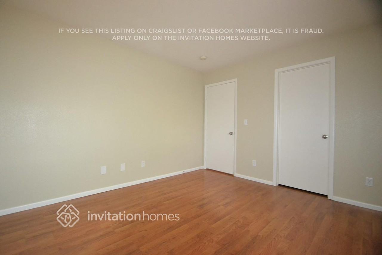 8607 Shady Pines Dr - Photo 5 of 10