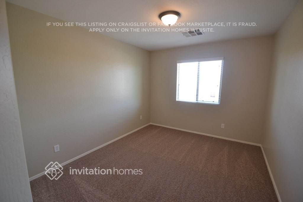 12047 W Salter Dr - Photo 7 of 11