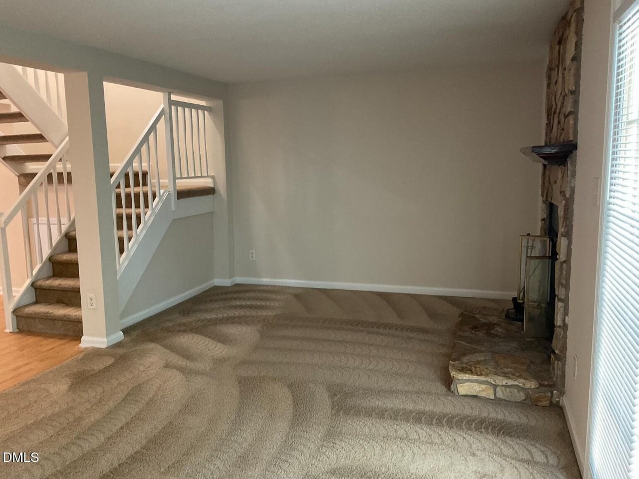 101 Luxon Pl - Photo 6 of 34