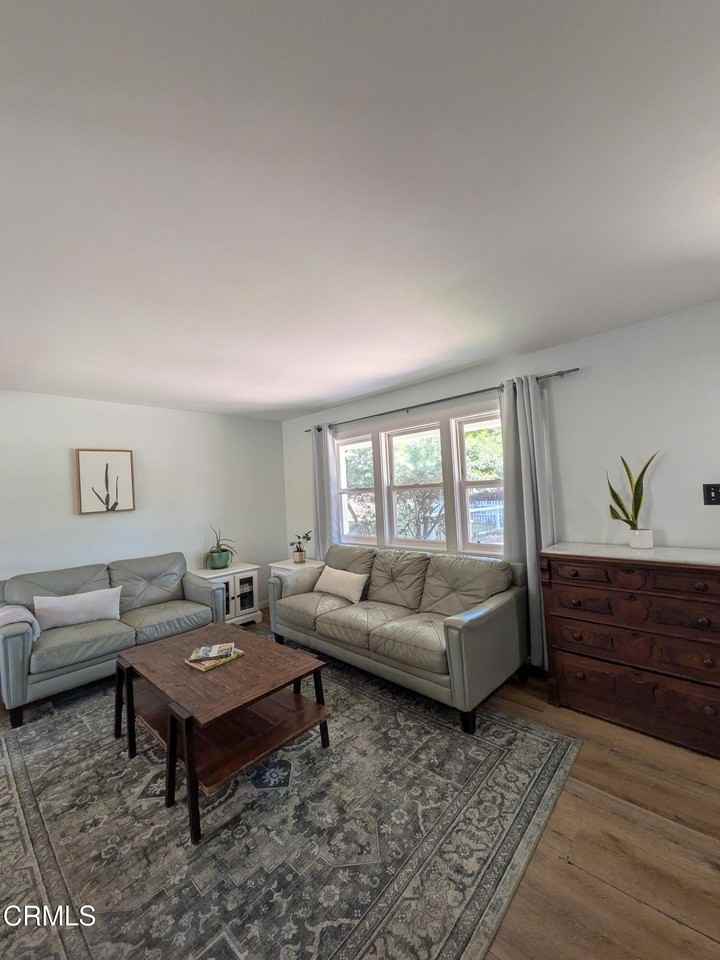414 Vallerio Ave - Photo 4 of 14
