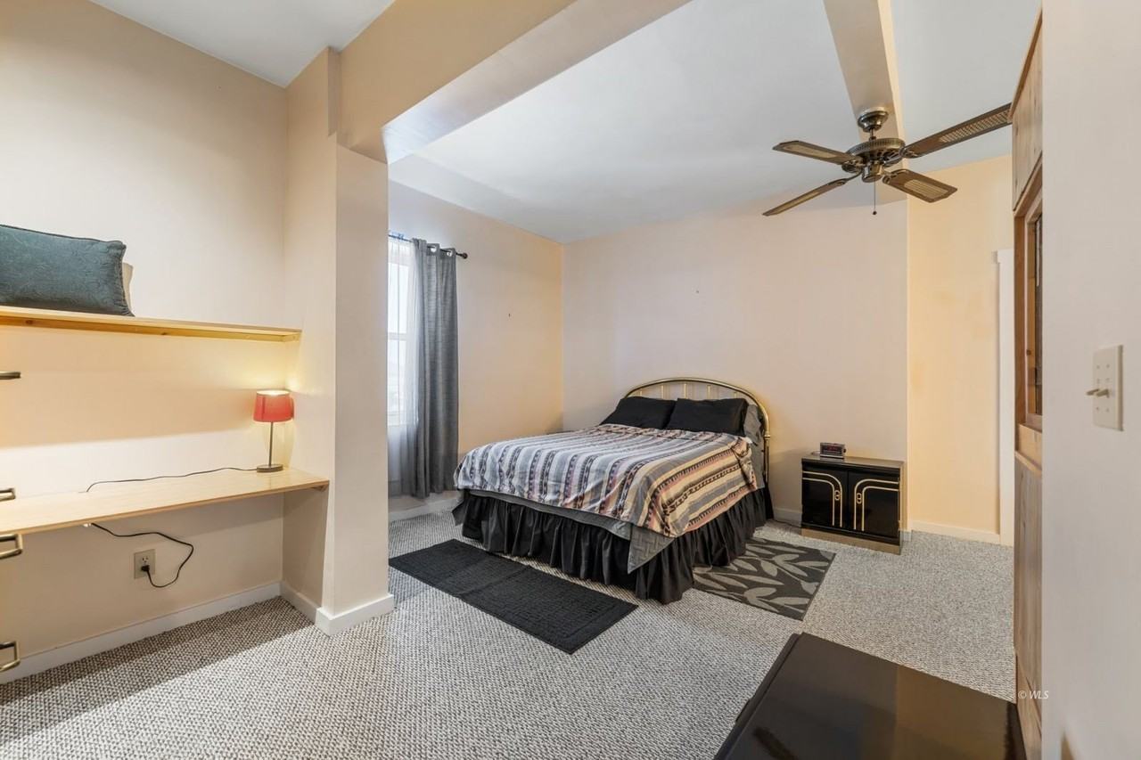 114 Main St Unit B - Photo 6 of 26