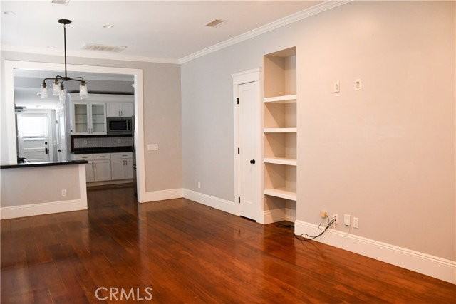 268 N Grand St - Photo 6 of 8