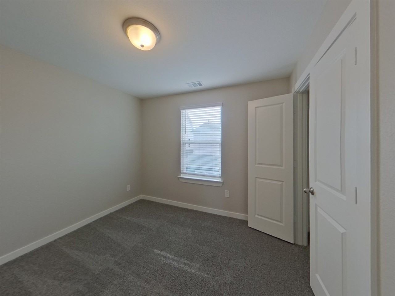 718 Lacewing Dr - Photo 7 of 16