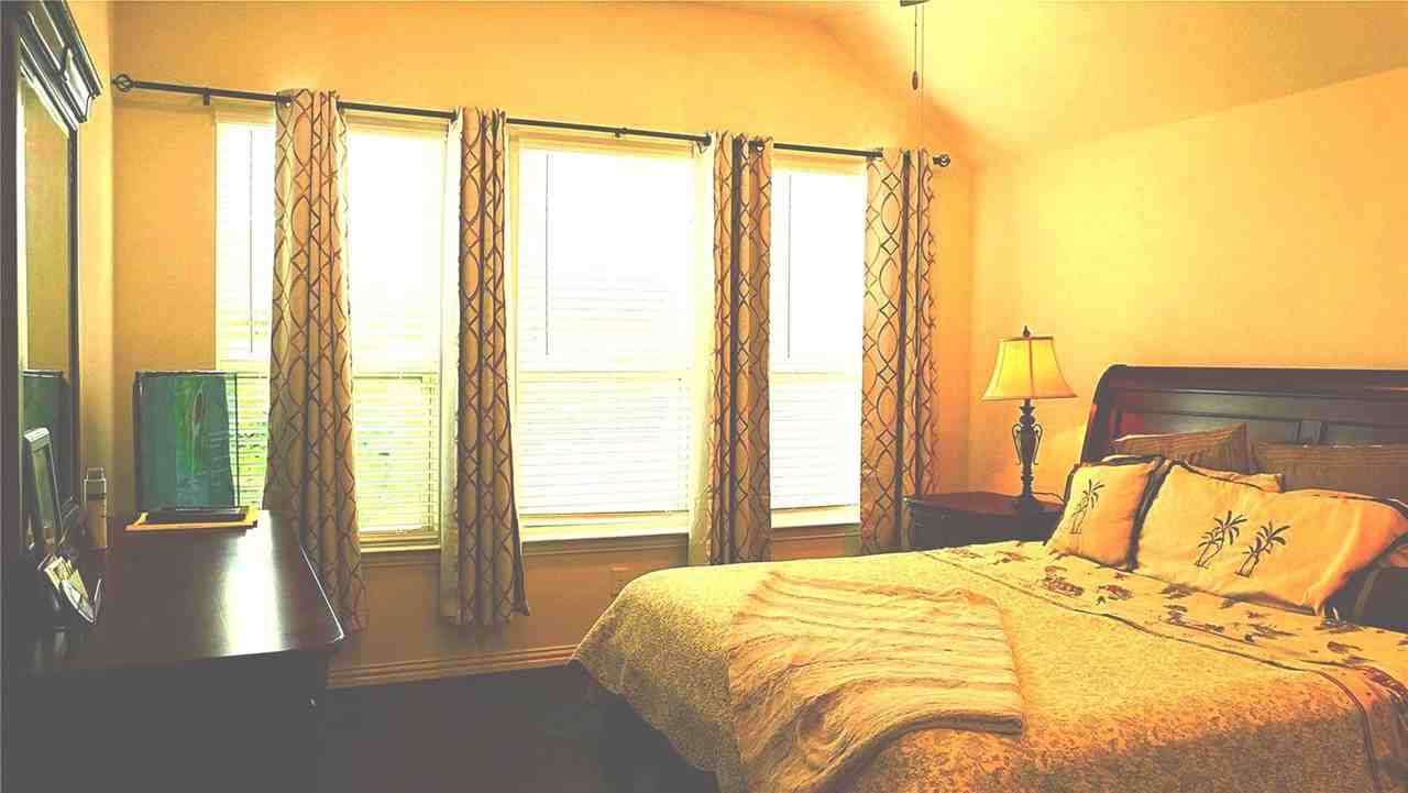1907 Edgecreek Path - Photo 3 of 10