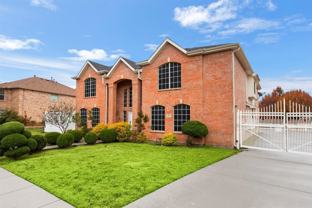 808 Sabona Dr - Photo 1 of 1