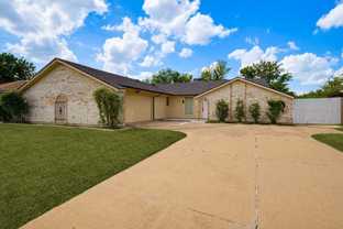 2127 Tampico Dr - Photo 1 of 1