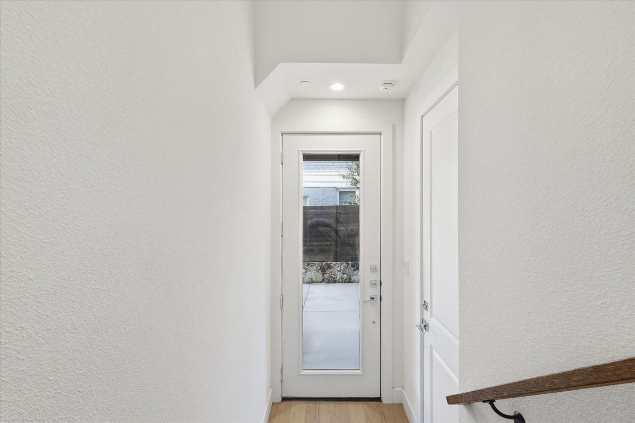 6017 Hudson St #102 - Photo 2 of 34