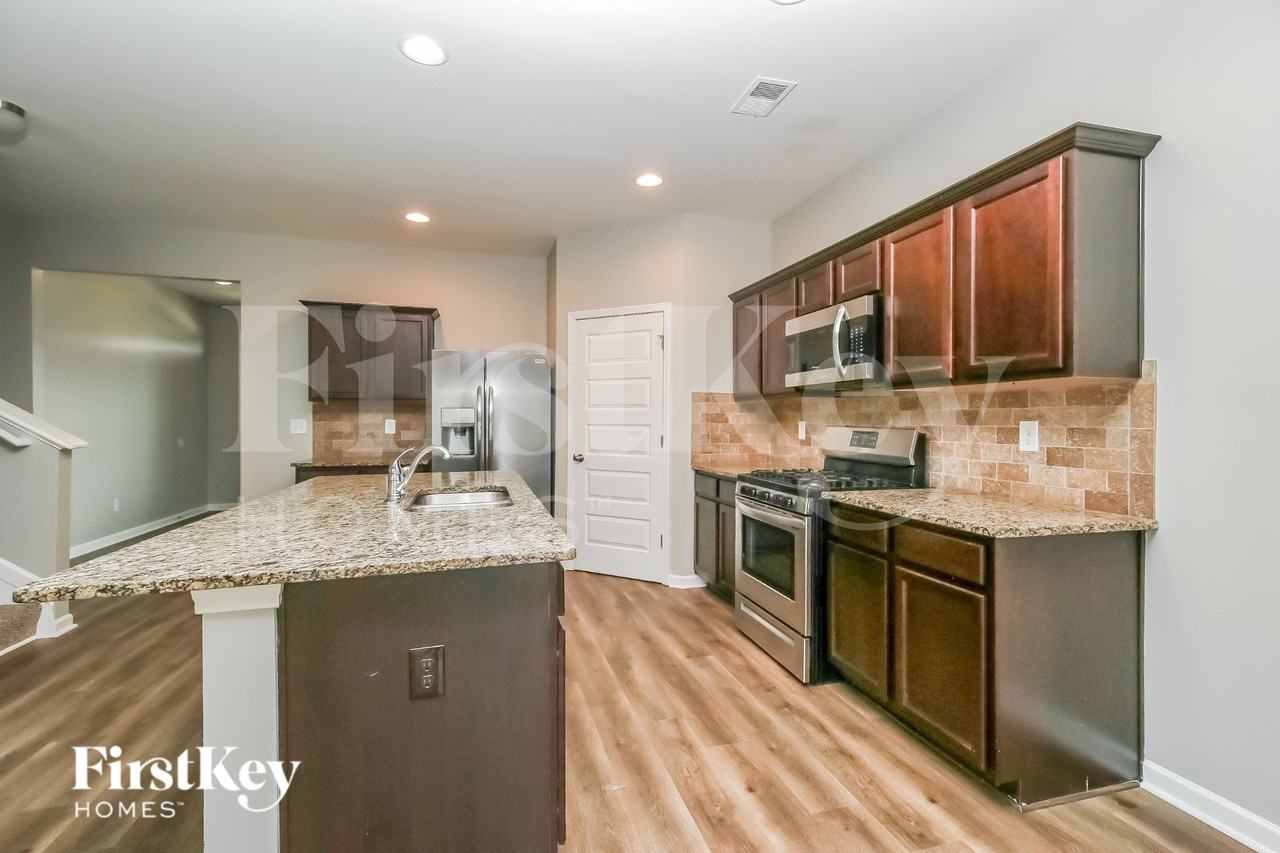2057 Massey Ln - Photo 6 of 19