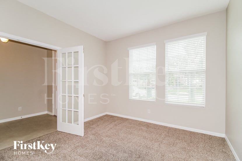 13830 Pickett Reserve Ct - Photo 5 of 15