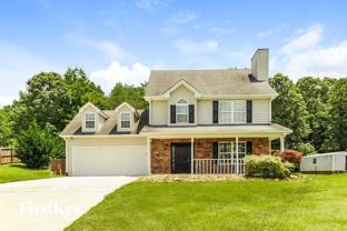4445 Waterman Dr - Photo 1 of 1