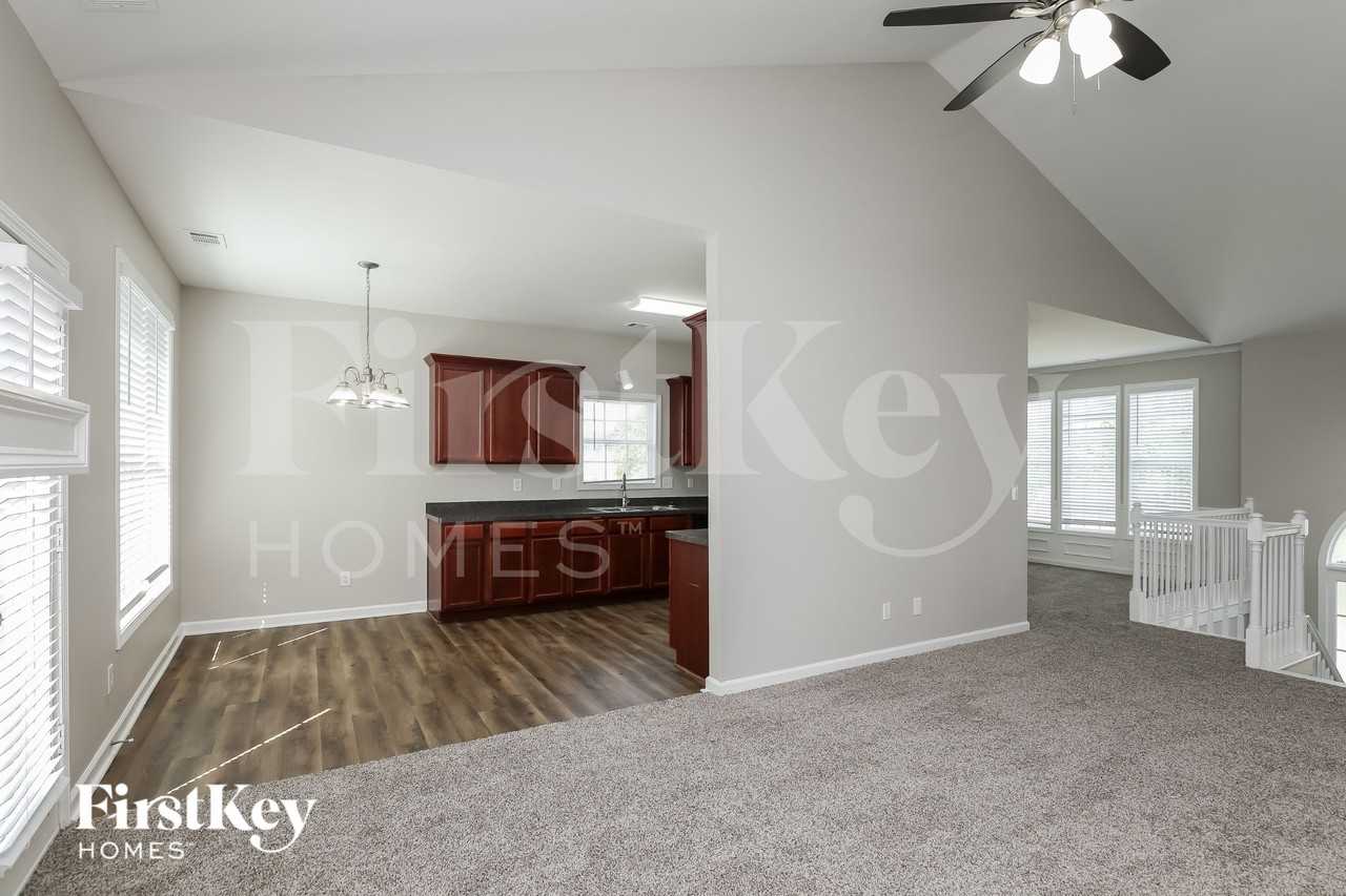 731 Mallard Dr - Photo 5 of 15