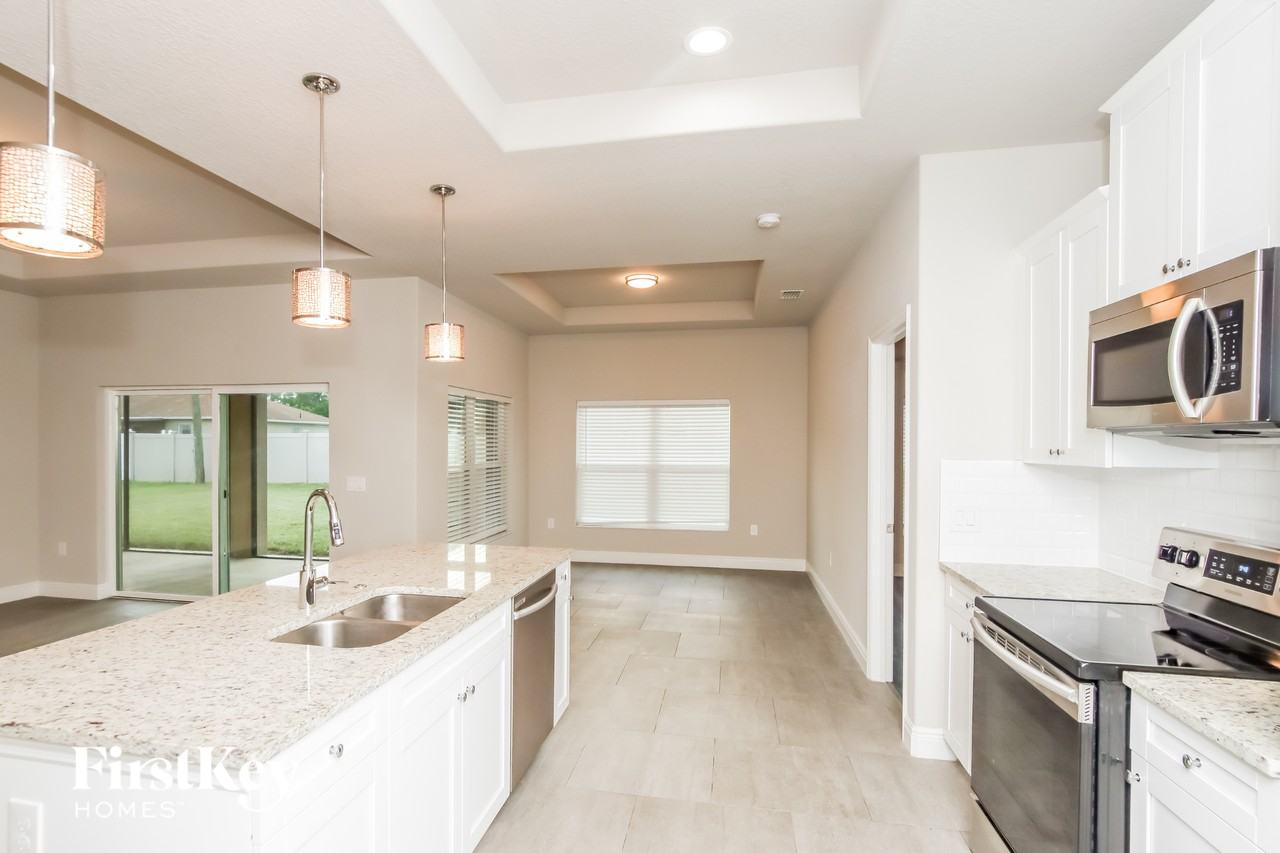 926 Braganza Ave Se - Photo 6 of 15