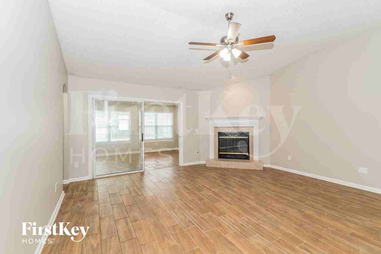 8370 Watermill Blvd - Photo 3 of 15