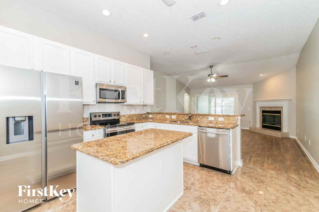 8370 Watermill Blvd - Photo 6 of 15