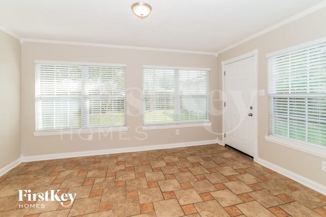 8370 Watermill Blvd - Photo 7 of 15