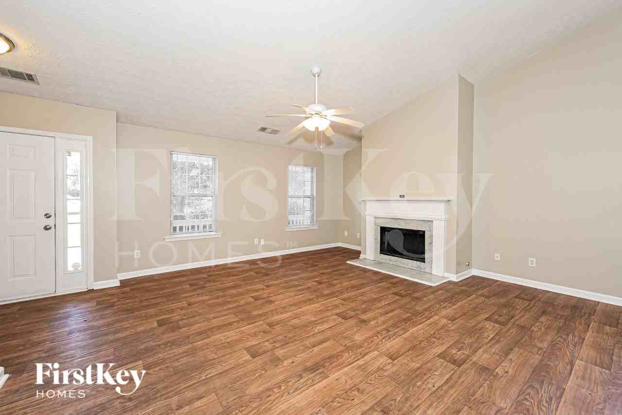 1580 Willow River Run - Photo 3 of 19