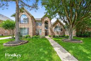 featured image of 17714 Meadow Crossing Ln