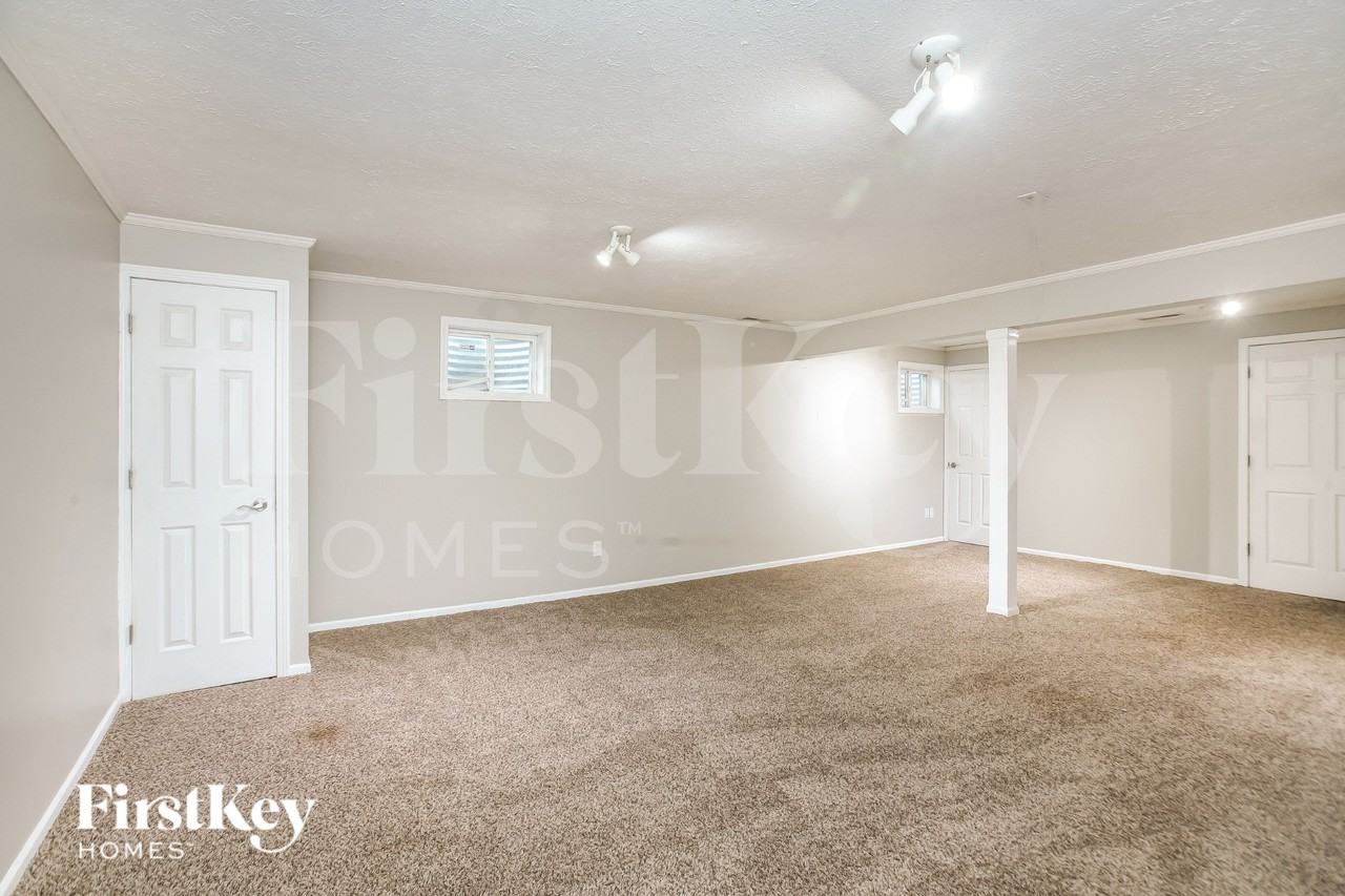 5382 Ripplingbrook Way - Photo 7 of 16