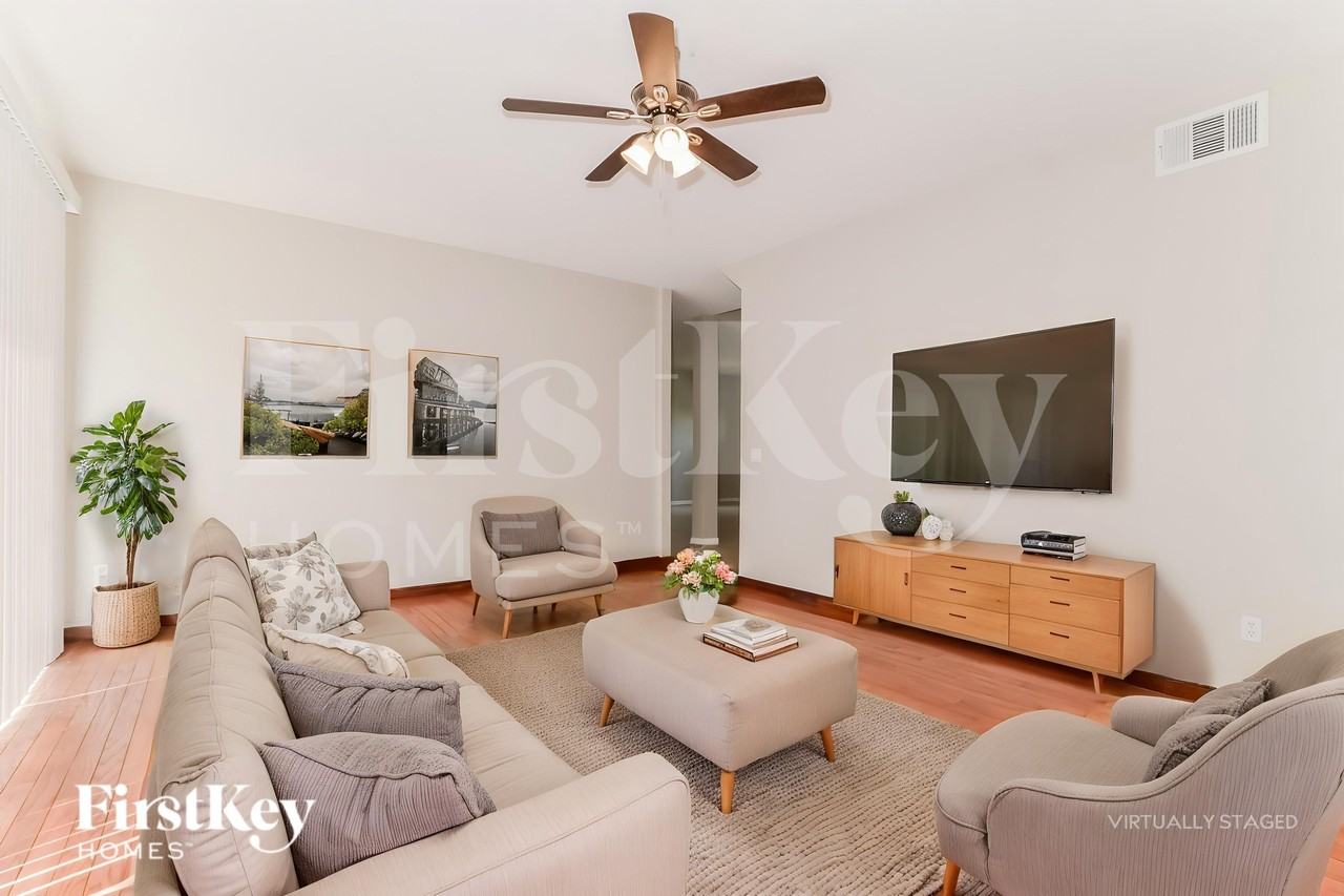 308 Forrest Crest Ct - Photo 5 of 19