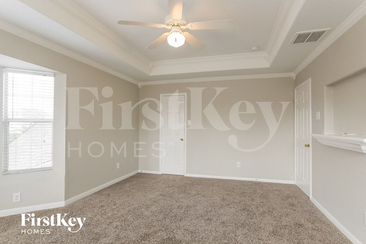 22518 Spence Park Ct - Photo 7 of 15