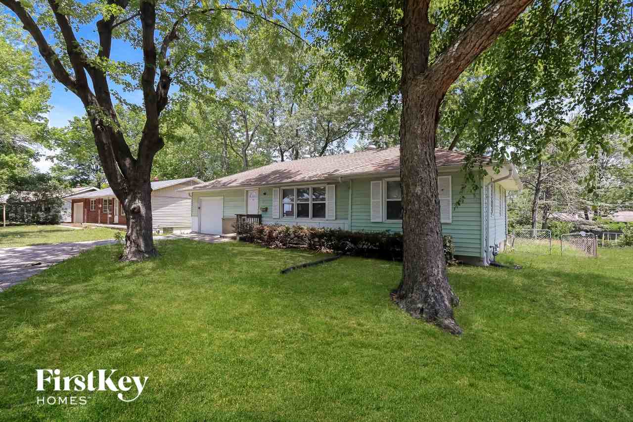 8817 Blue Ridge Blvd - Photo 2 of 15