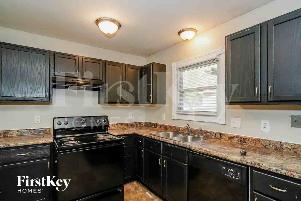 6440 W 15th St - Photo 6 of 15