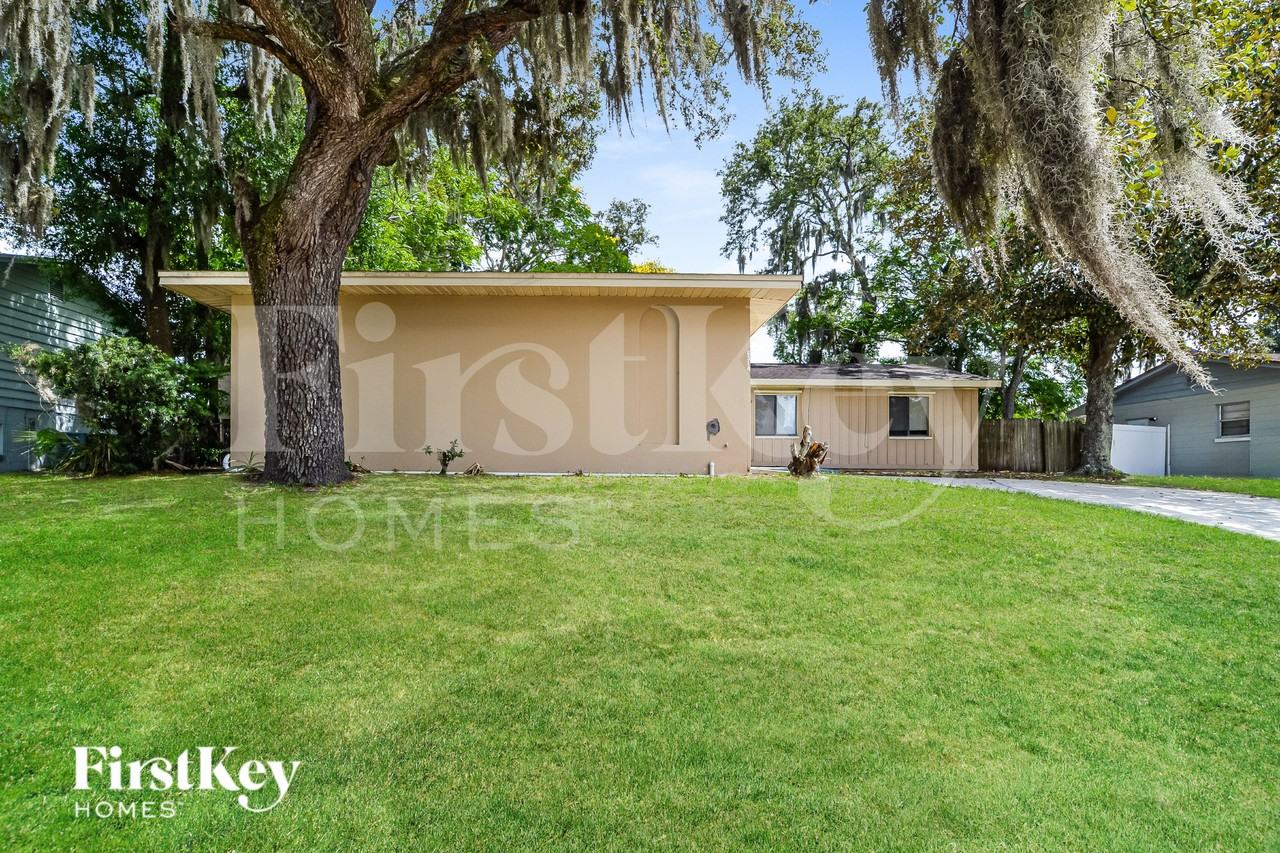 6314 Gamble Dr