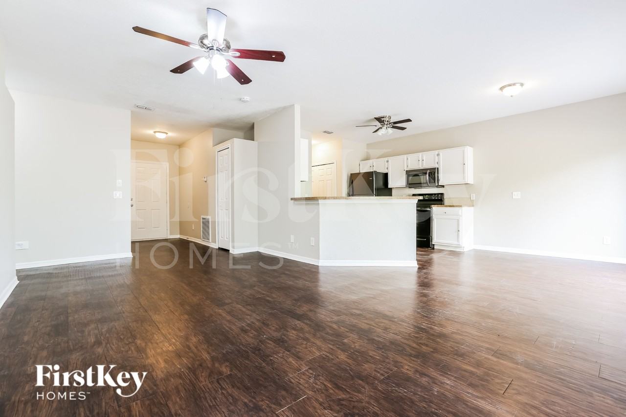5210 Prime Ter - Photo 3 of 15