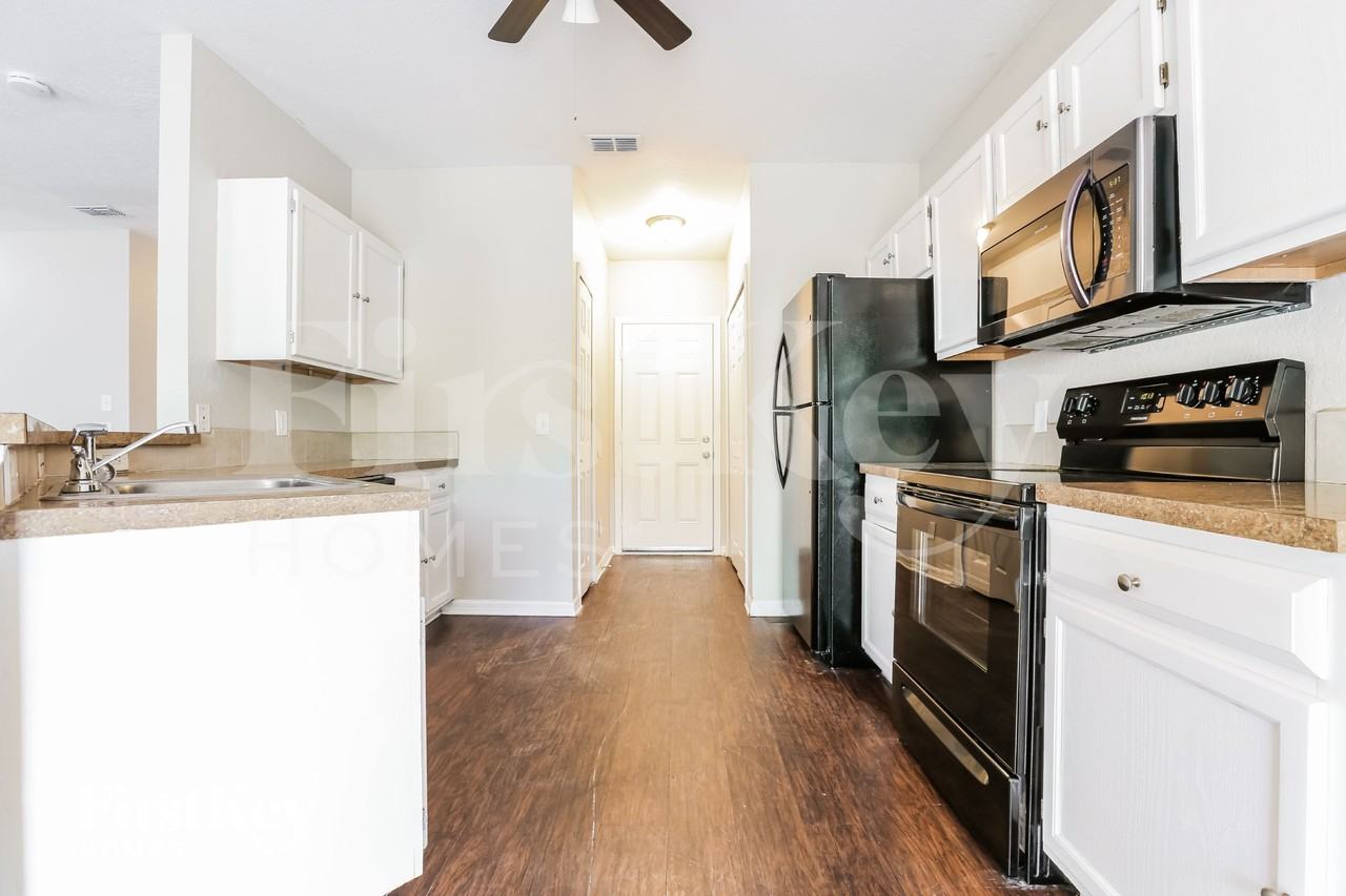 5210 Prime Ter - Photo 5 of 15