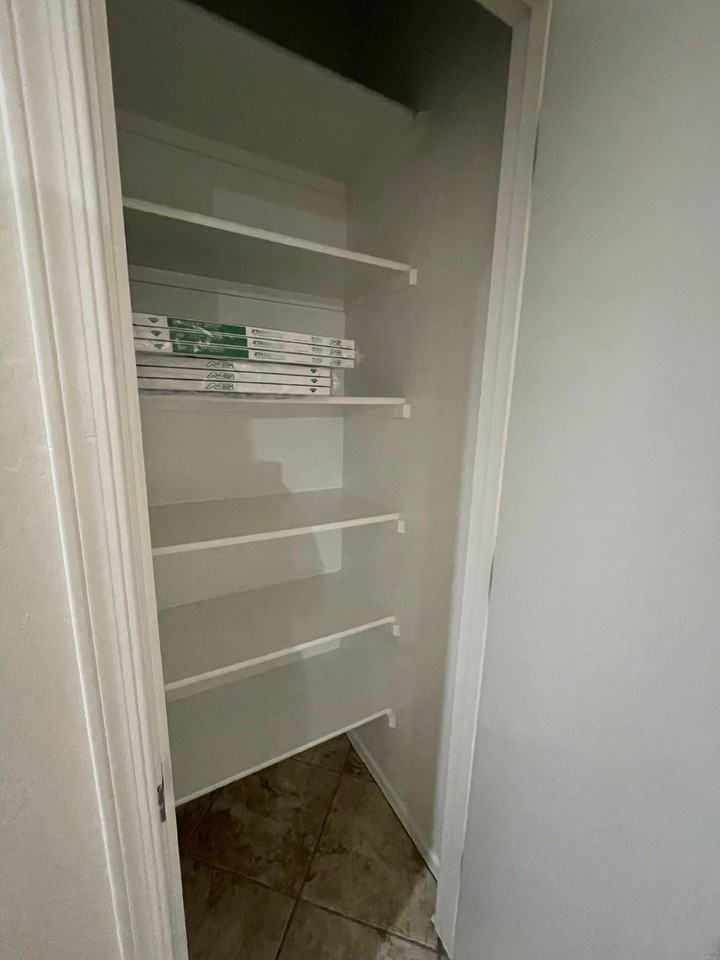40411 W Helen Ct - Photo 6 of 26