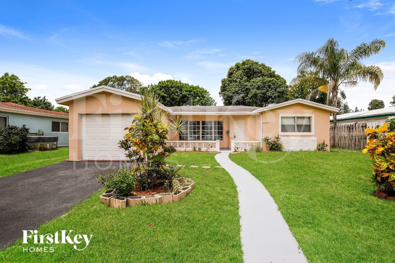 3333 Nw 32nd Ct