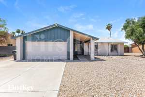 featured image of 2915 W Danbury Dr