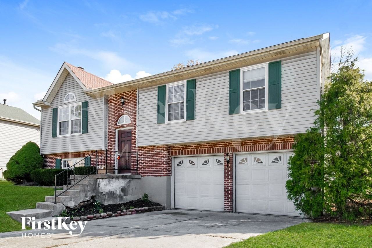 2214 Harmony Ct - Photo 3 of 15