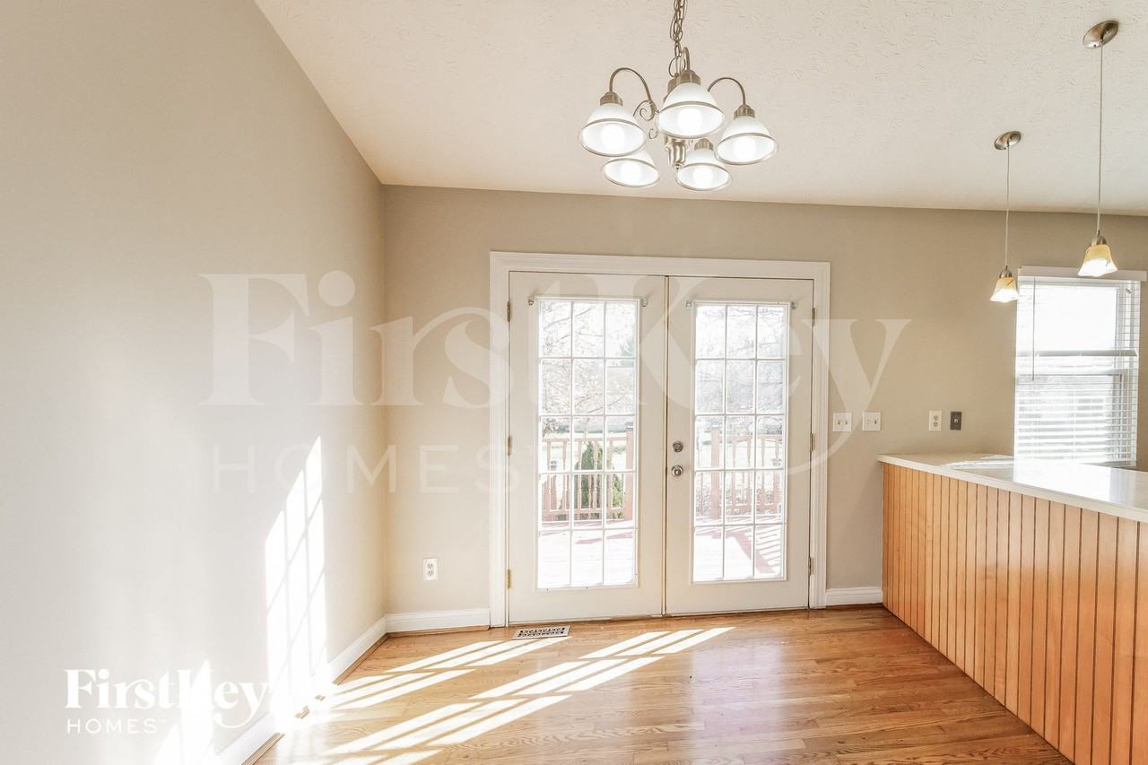 2214 Harmony Ct - Photo 5 of 15