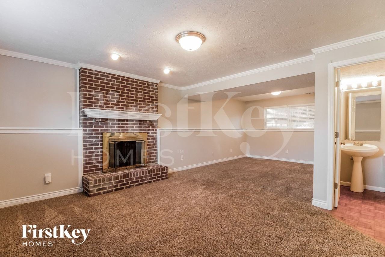 2214 Harmony Ct - Photo 7 of 15