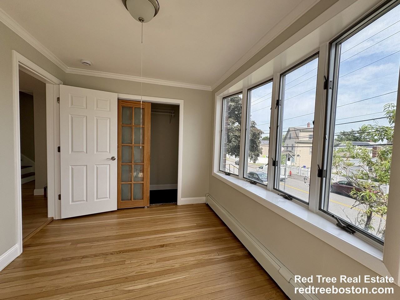 1318 Salem St - Photo 7 of 37