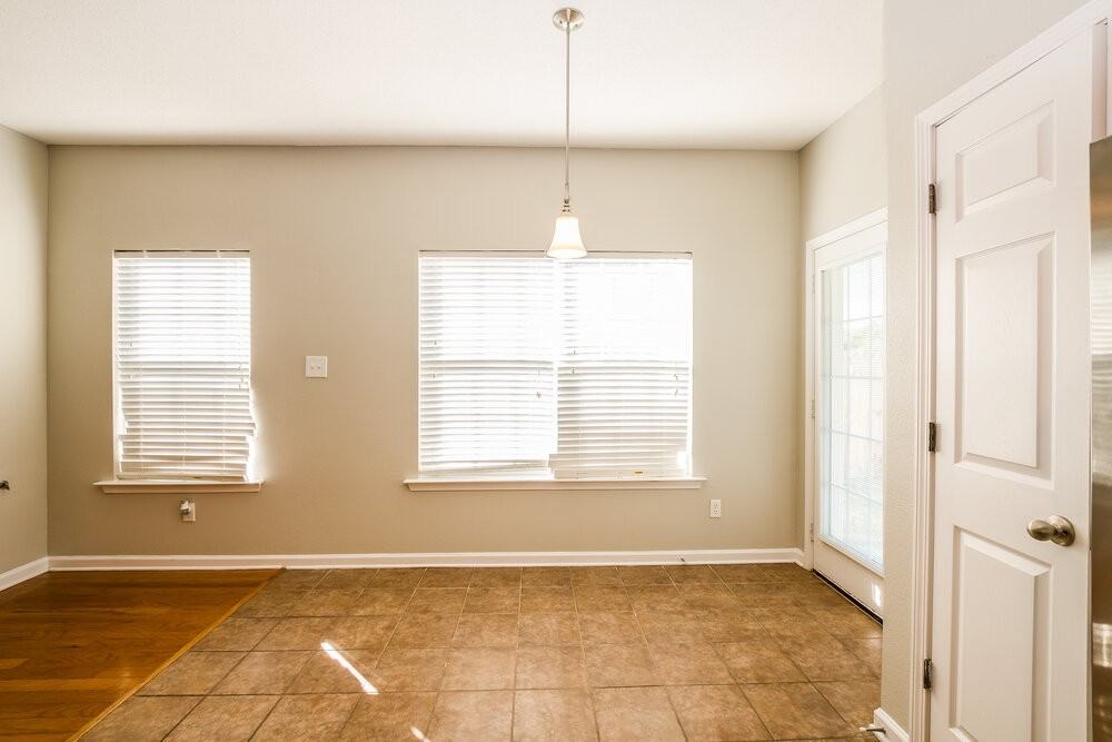 9934 White Poplar Dr - Photo 3 of 16