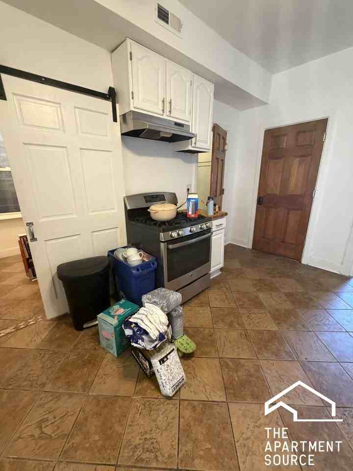 2638 W Belden Ave #2 - Photo 7 of 11