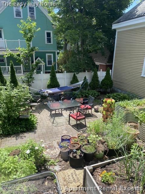 27 Francesca Ave - Photo 7 of 10
