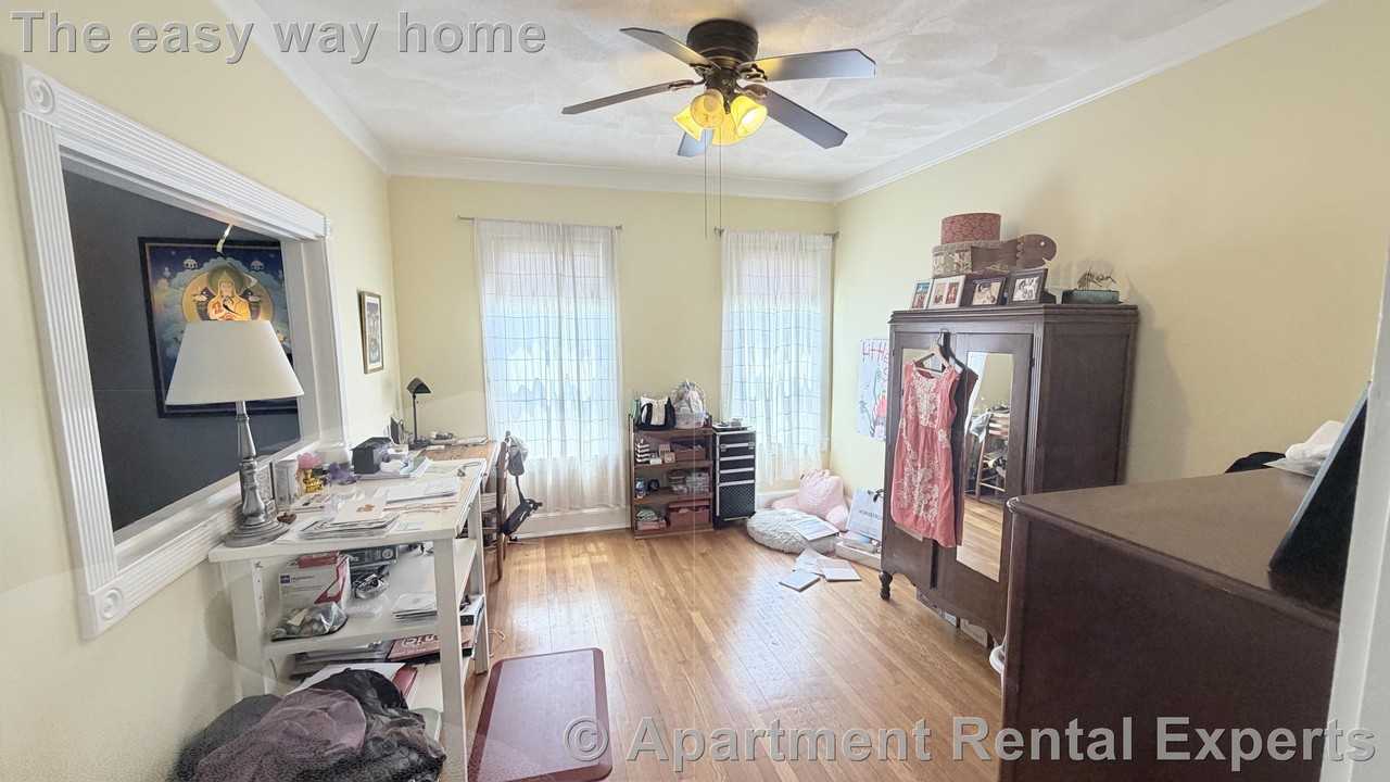 14A Norwood Ave #2 - Photo 4 of 21